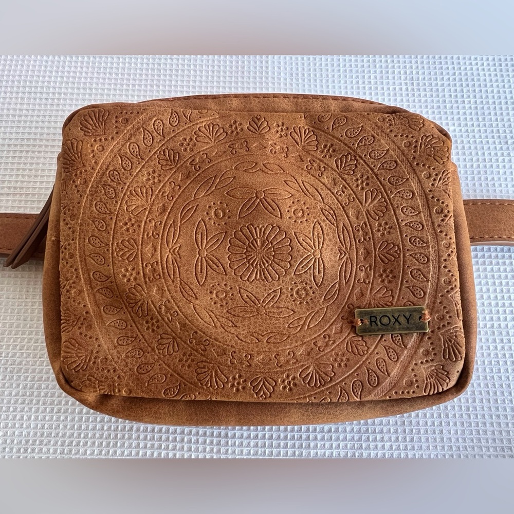 Roxy Embossed Boho Tan Belt Bag